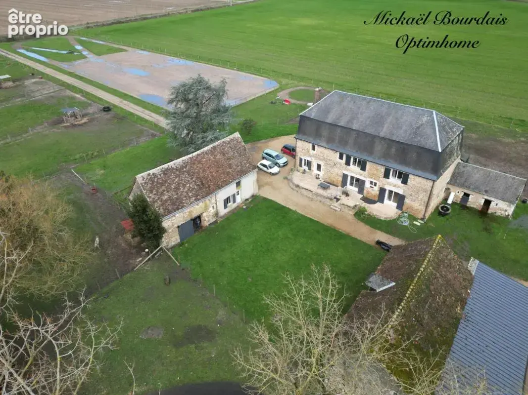 Maison de Maître XIXe – 220 m² – 1,6 ha – Dépendances & Installations Équestres – Environnement Préservé - photo 4