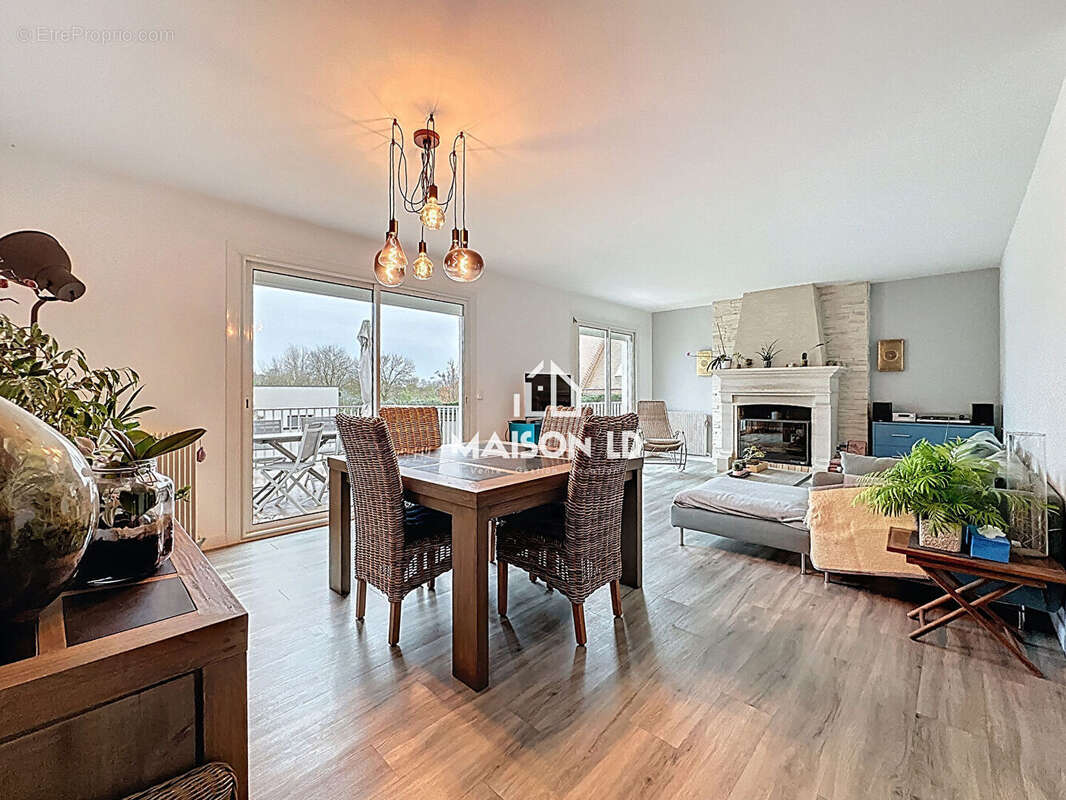 Maison à BIEVILLE-BEUVILLE