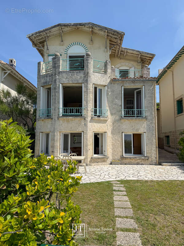 Maison à SAINT-PALAIS-SUR-MER