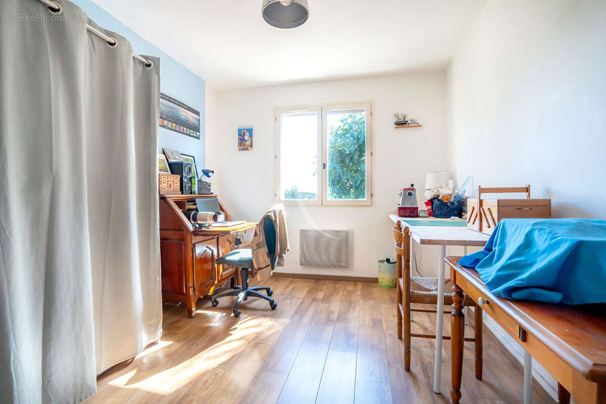 Maison à LE COUDRAY-MACOUARD