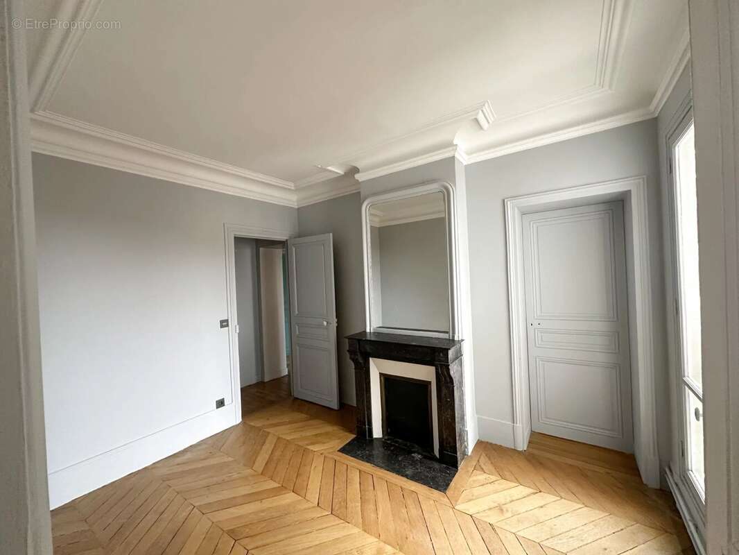 Appartement à PARIS-5E