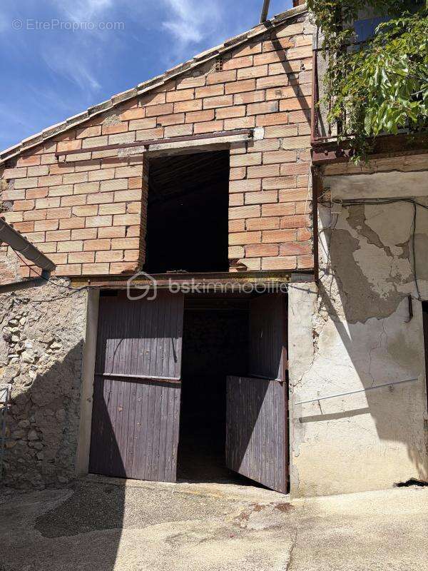 Maison de village - photo 13