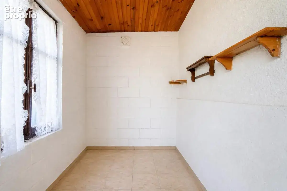 Maison de 5 pièces de 100 m² à Allamps - photo 15