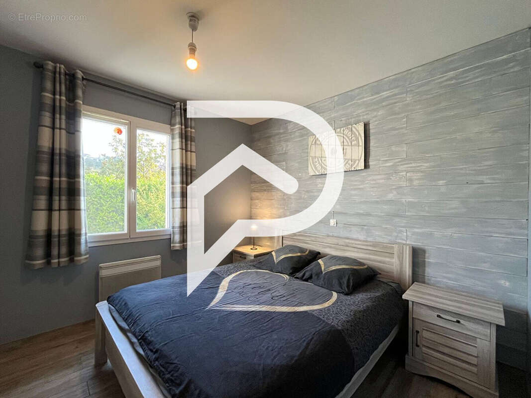 Maison à GREOUX-LES-BAINS