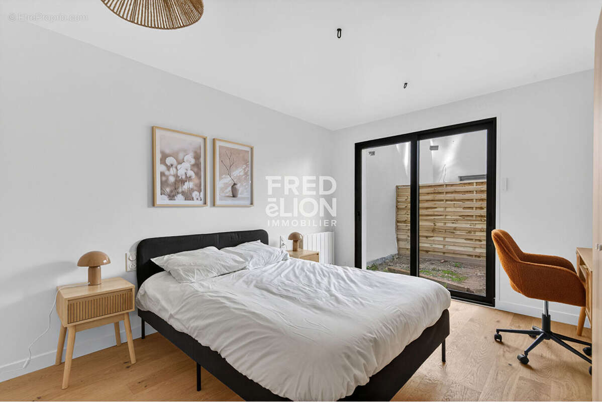 Appartement à PARIS-19E