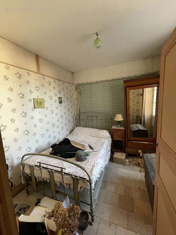 Appartement à SAVIGNE-SUR-LATHAN