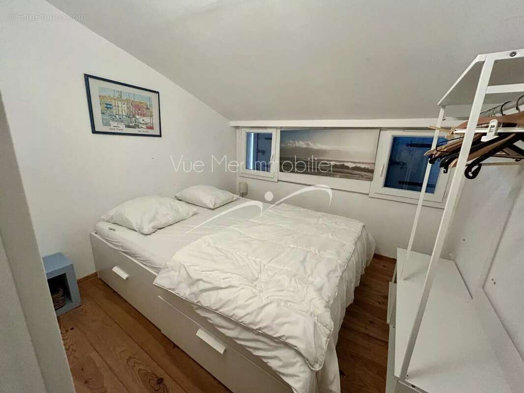 Villa T6. Parc de 2 089 m² avec piscine - photo 17