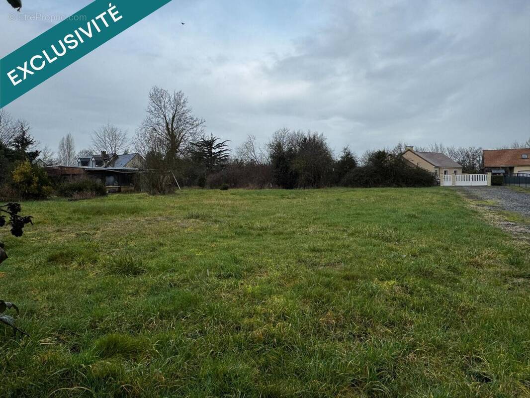 Photo 1 - Terrain à COURTILLERS