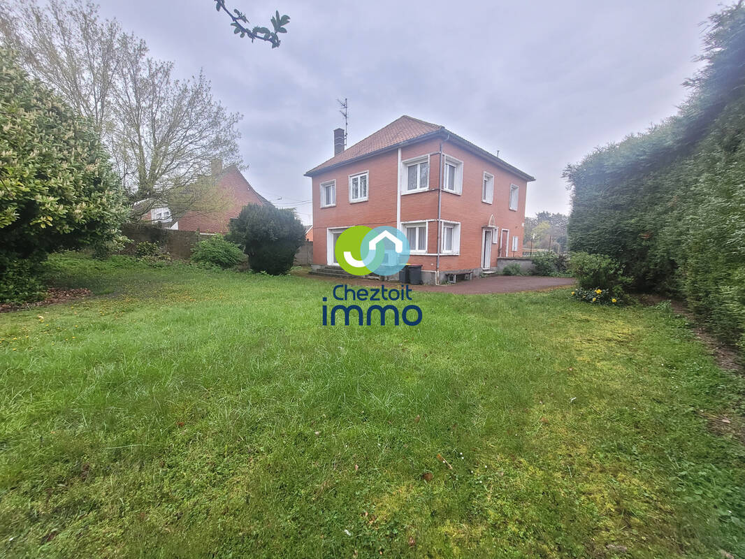 Maison à COURCELLES-LES-LENS