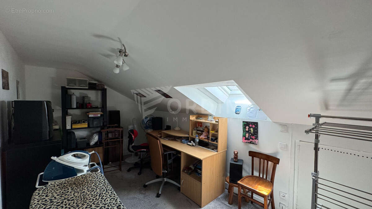 Maison à COSNE-COURS-SUR-LOIRE