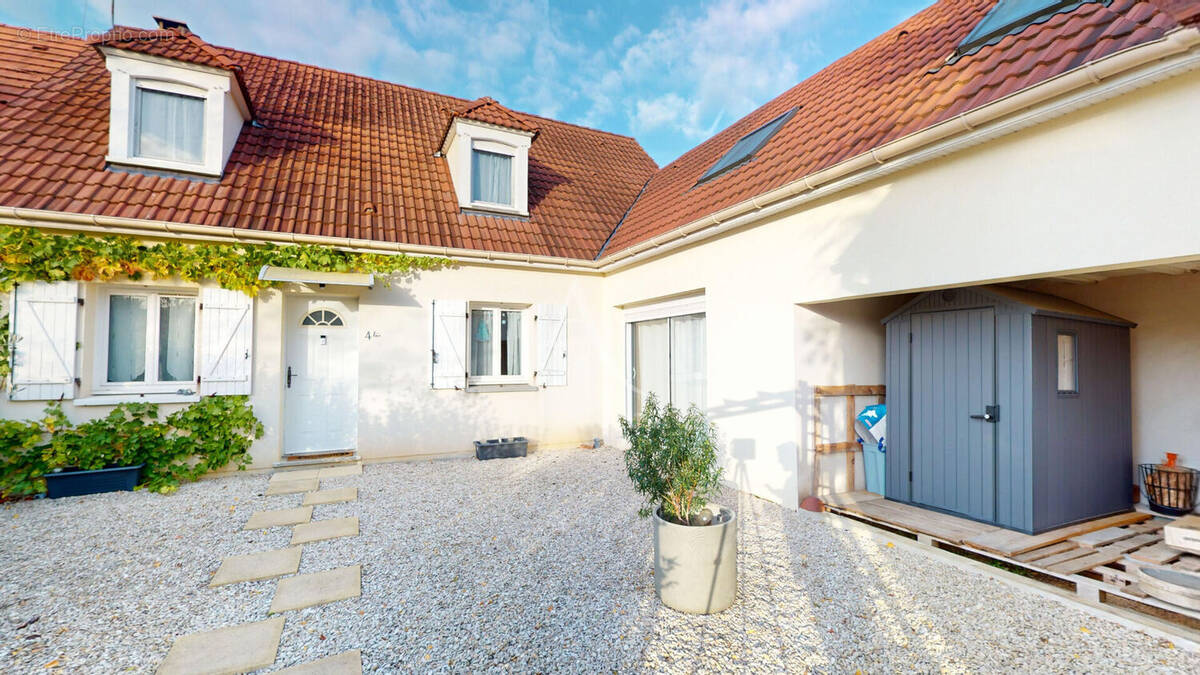 Maison à CHANGIS-SUR-MARNE