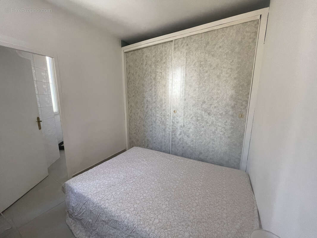 Appartement type 2 lumineux à deux pas de la mer - Opportunité rare - (13007) - photo 5