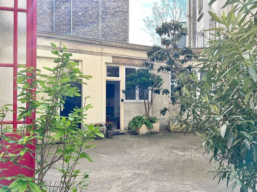 Appartement à PARIS-11E