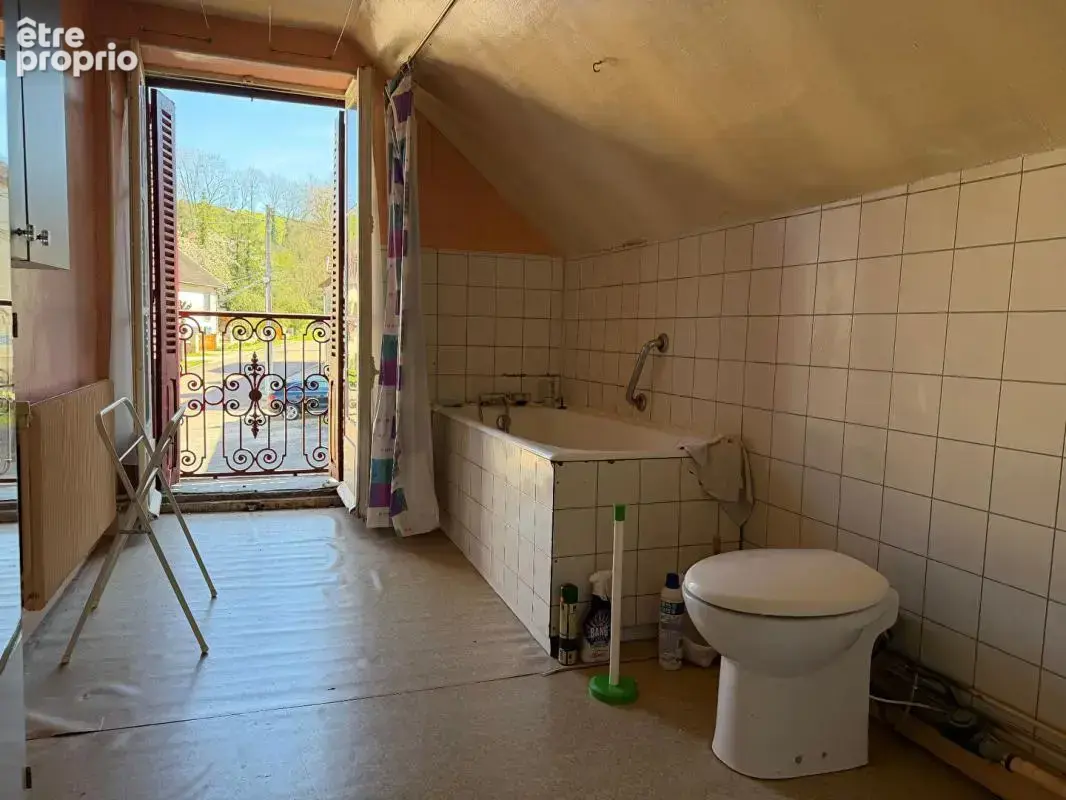 Maison ancienne 6 pièces 127 m² avec courrette de 30 m2 devant - photo 8