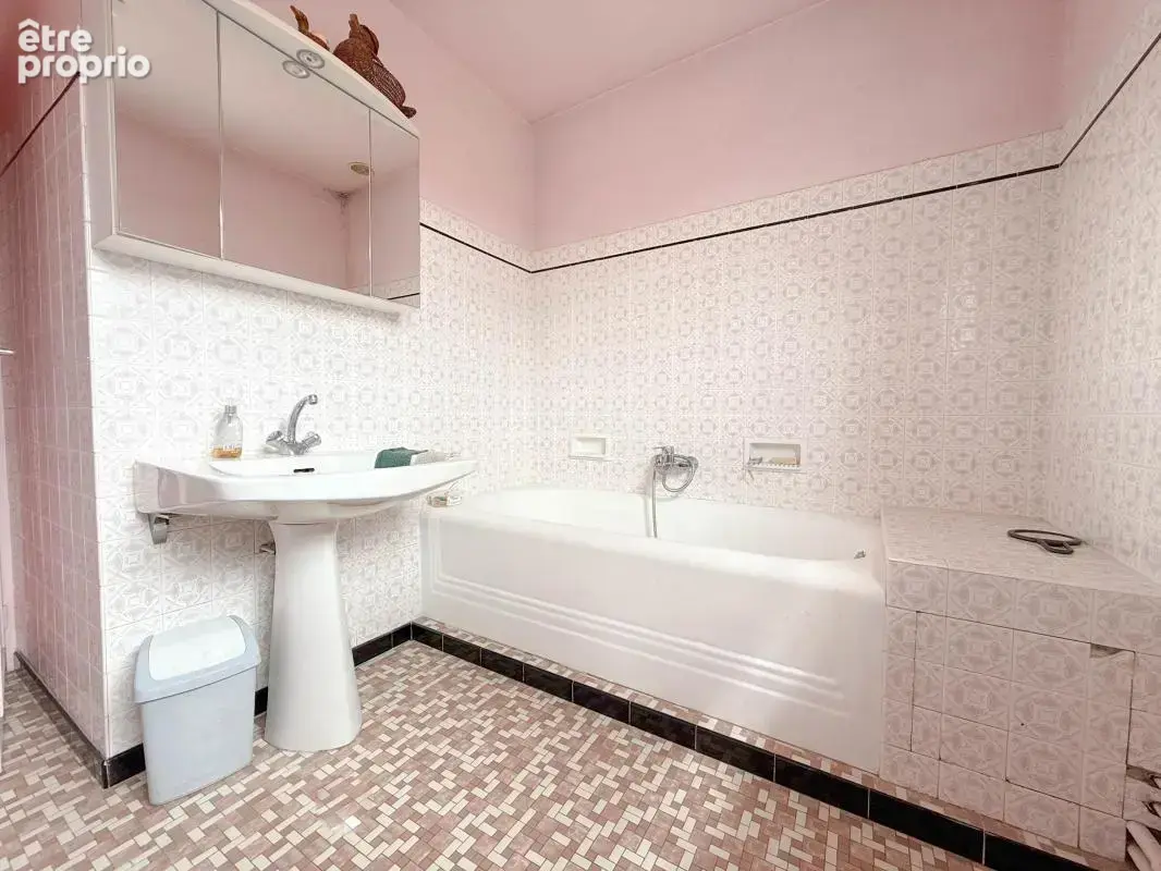 COURDIMANCHE (95) - Maison 7p - 228m² - photo 9