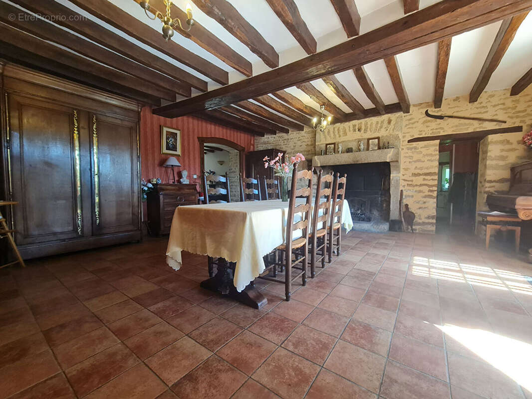 Maison à SAINT-RIGOMER-DES-BOIS