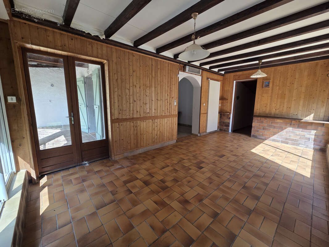 Maison à LA MOTTE-CHALANCON