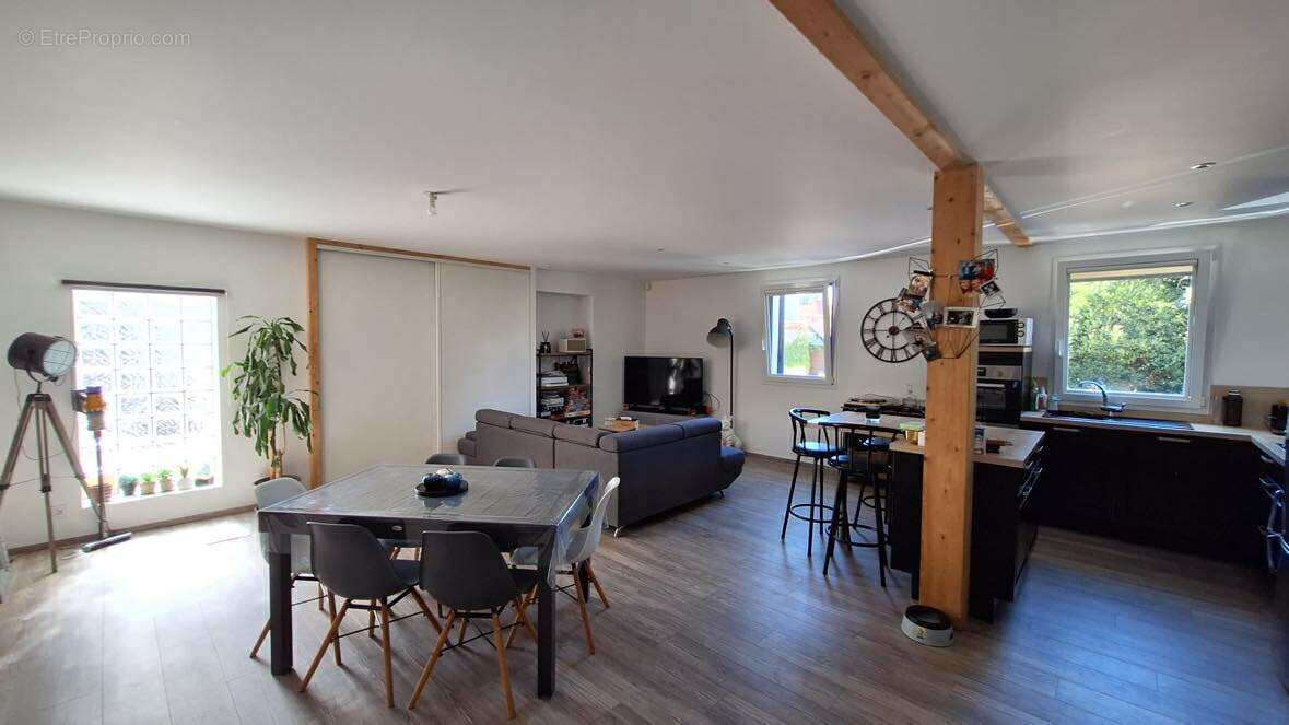 Maison à TALMONT-SAINT-HILAIRE