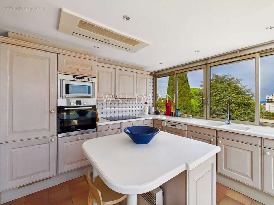 Appartement 6 pièces avec terrasse vue mer – Antibes - photo 4