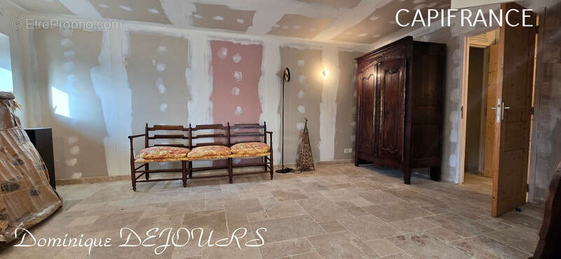 Maison à SAINT-MAURICE-EN-CHALENCON