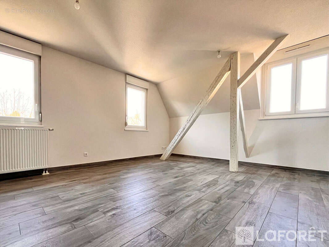 Appartement Huttenheim 4 pièce(s) 71 m2 - photo 2