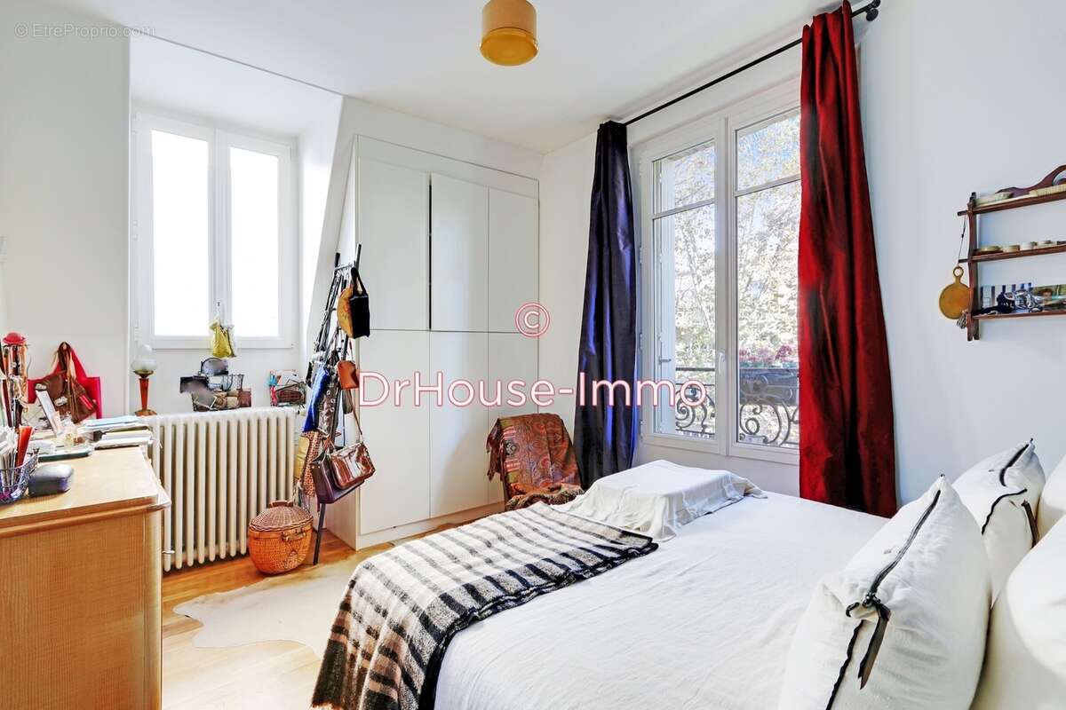 Appartement à NEUILLY-SUR-SEINE