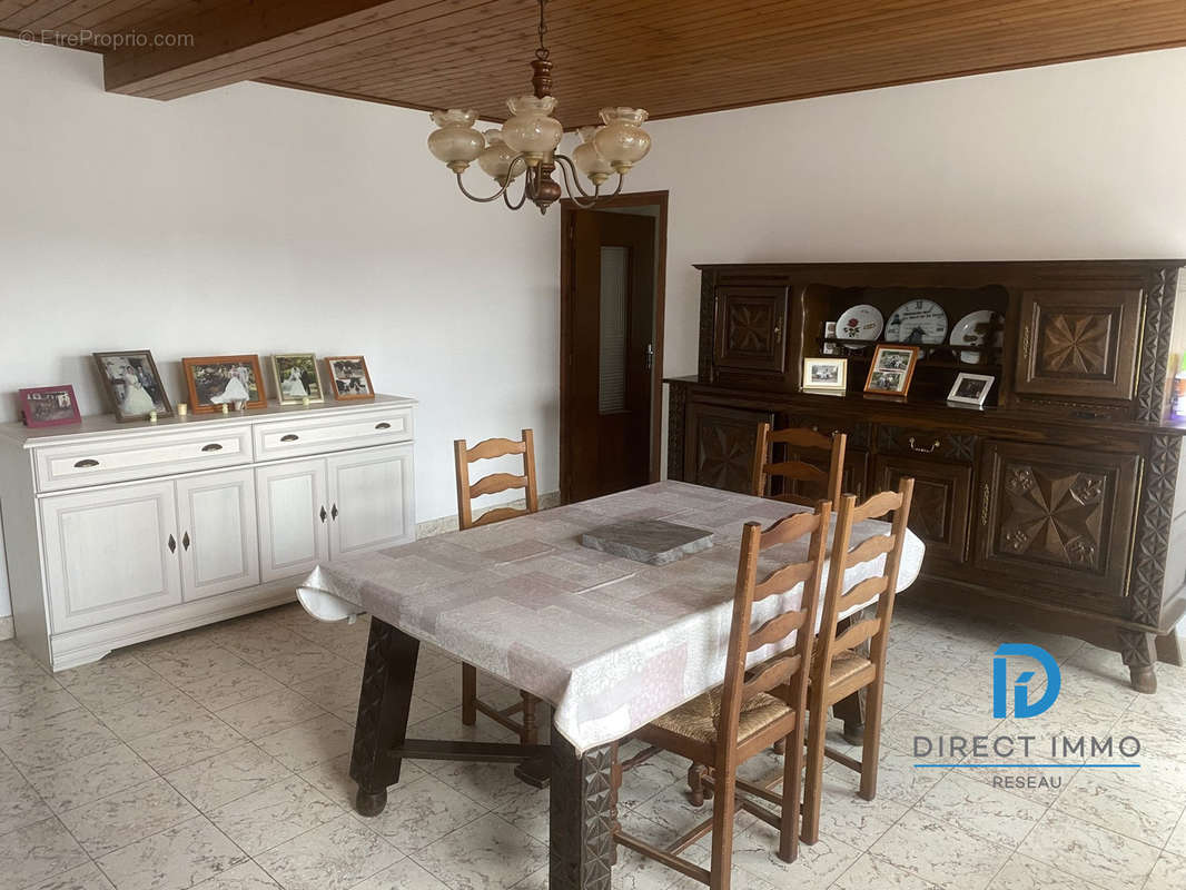 Maison à MAGNICOURT-SUR-CANCHE