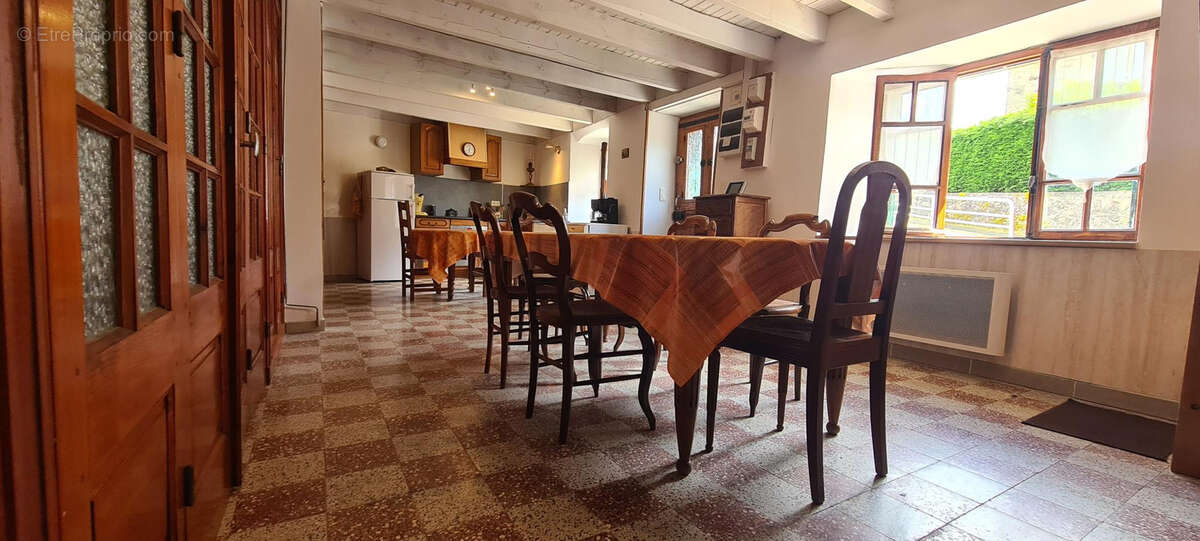 Maison à DEVESSET