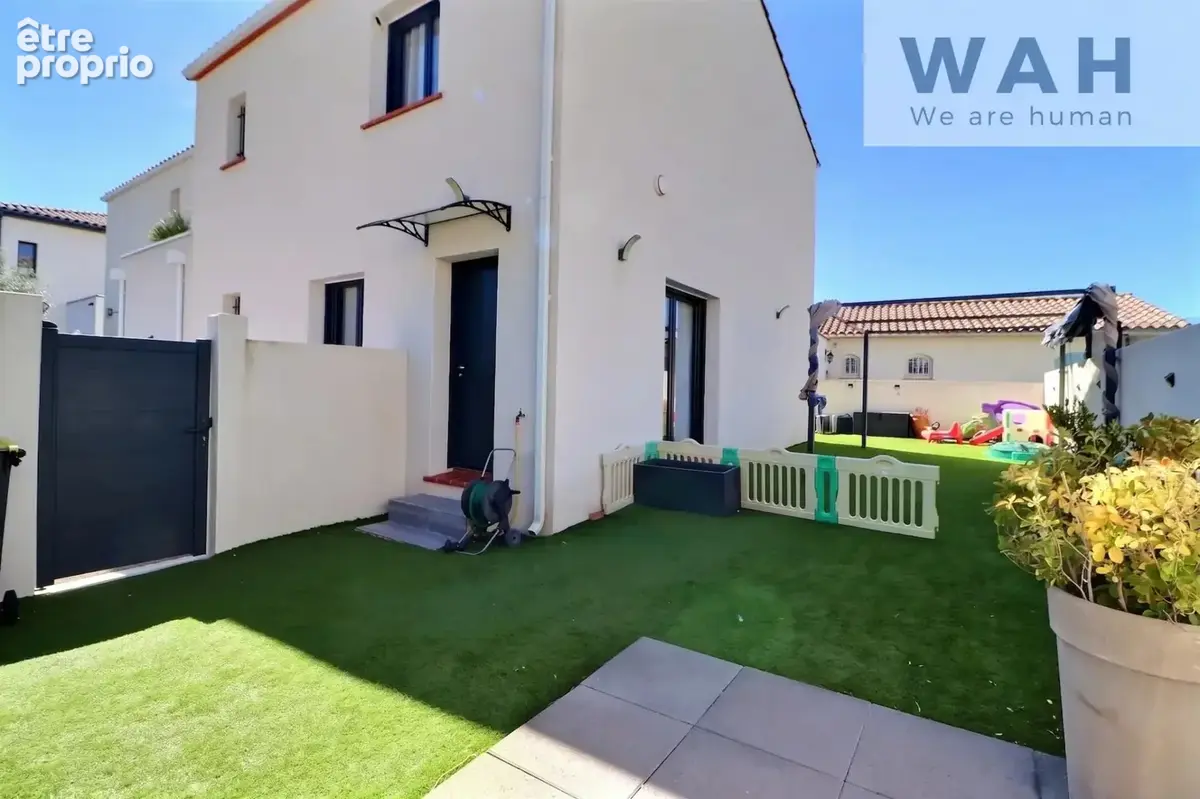 Photo Maison à Saint-Bres au prix de 419 000€