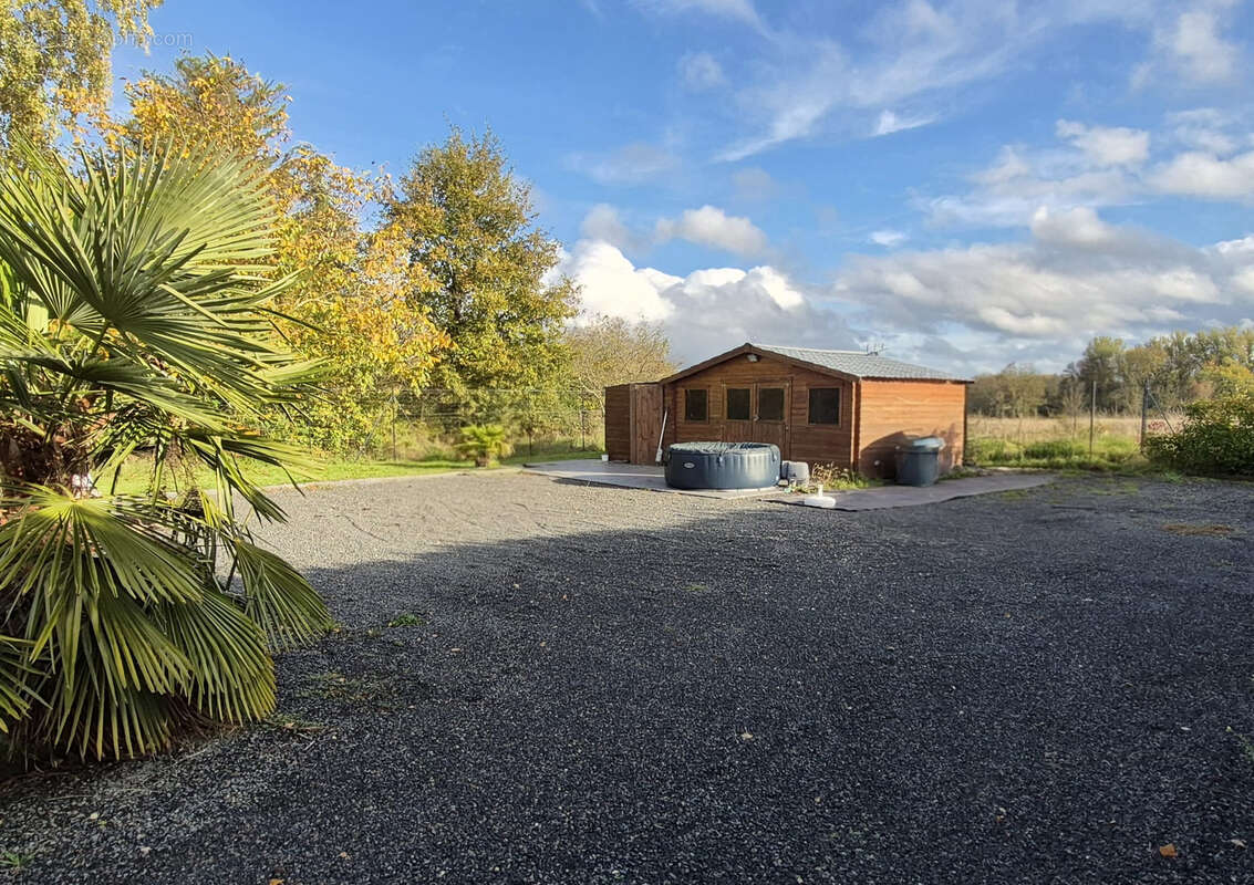 Maison à SAINT-ROMAIN-SUR-CHER