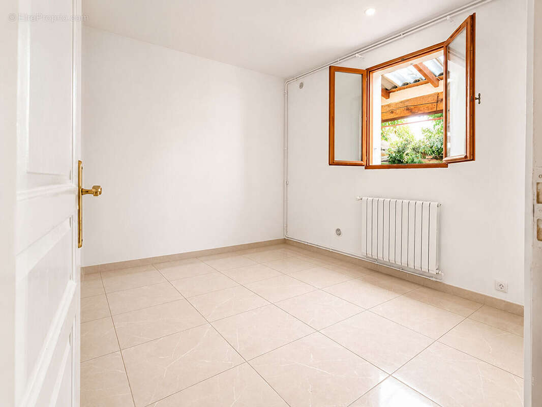 Maison à MARSEILLE-9E