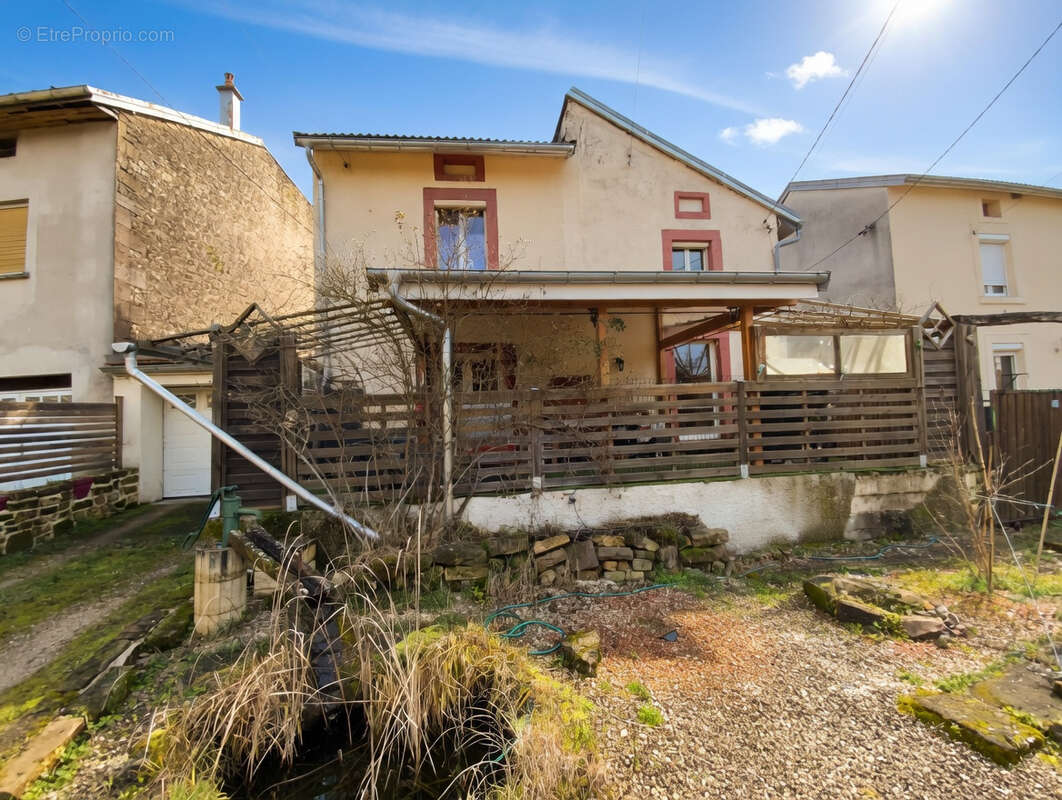 Maison à HAUTEVELLE