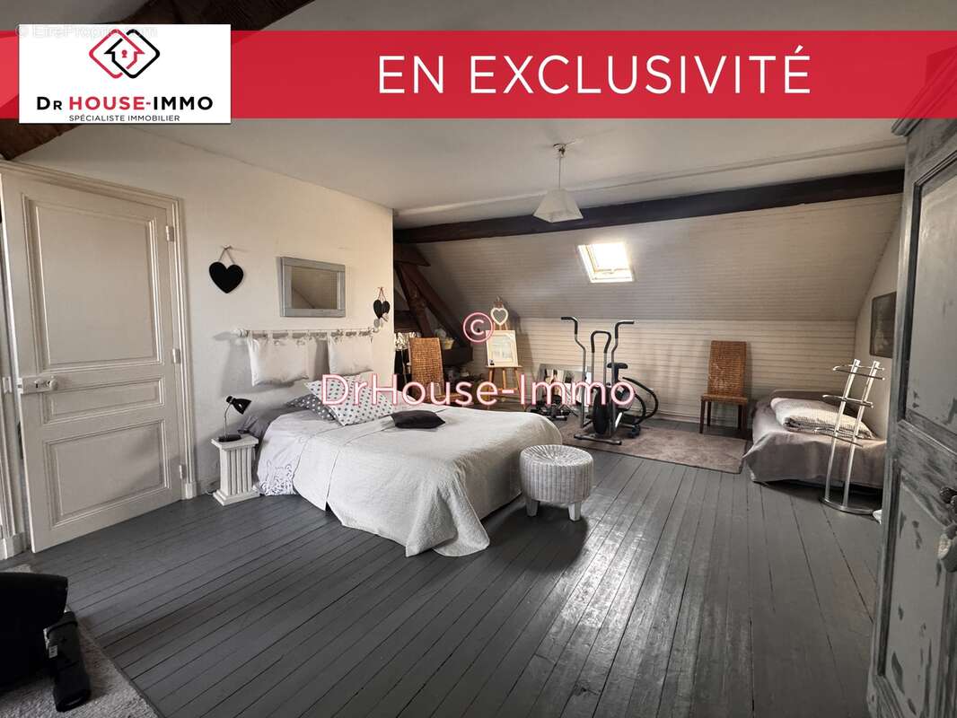Maison 200 m² à Menneville  - photo 8