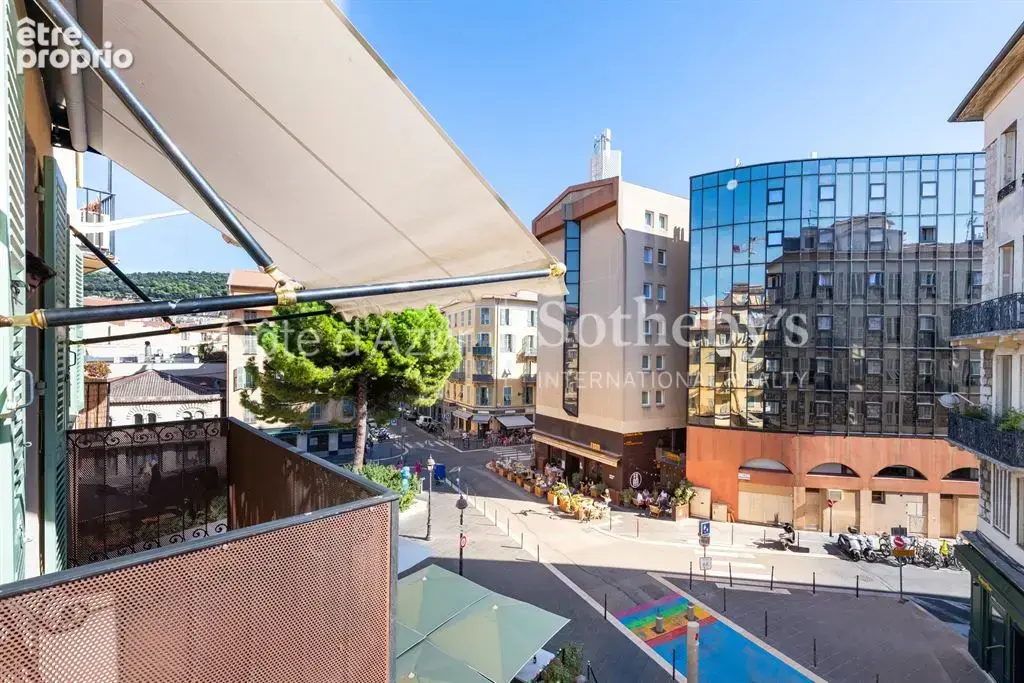 Nice Port, dernier étage rénové avec terrasses et studio indépendant - photo 13