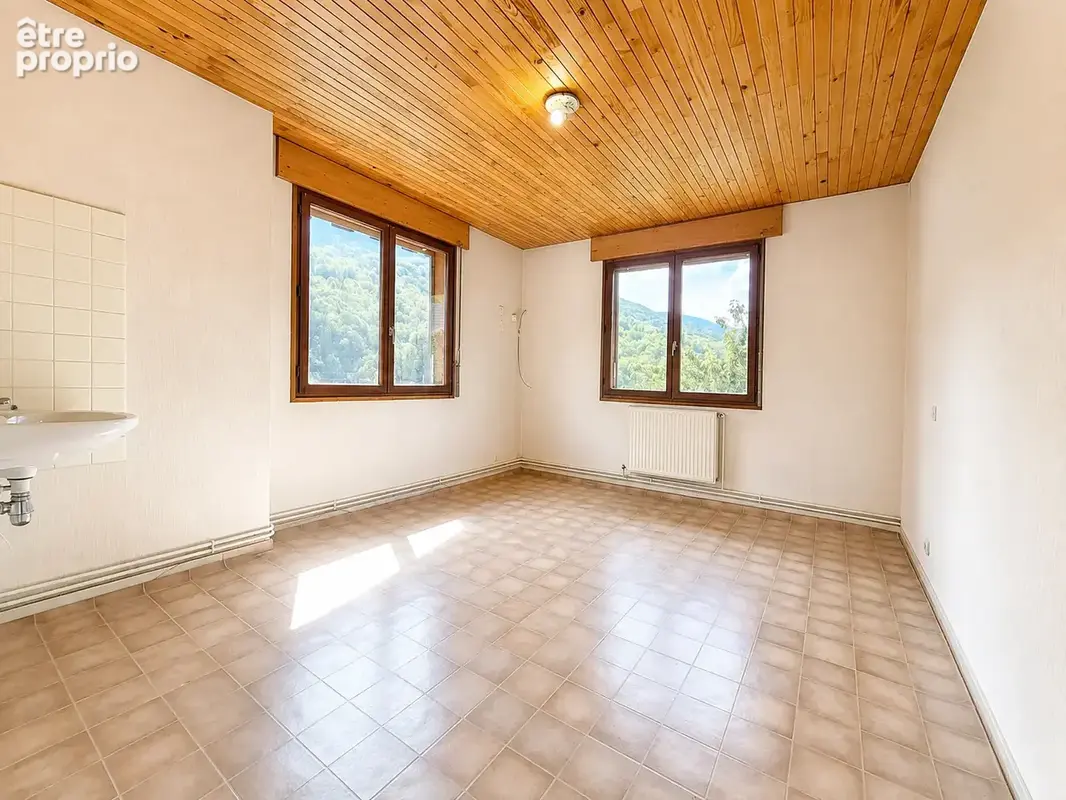 Maison 200 m2 9 pièces avec 1165m2 de terrain - photo 4