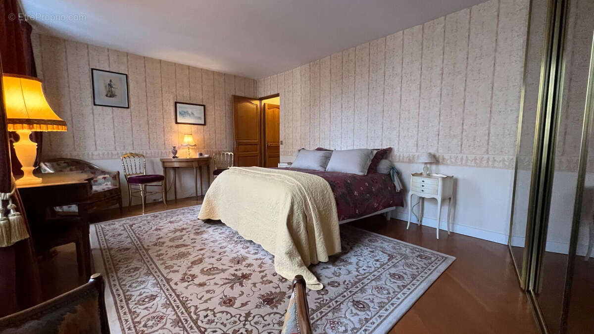 Charmante maison de ville avec dépendance - photo 8