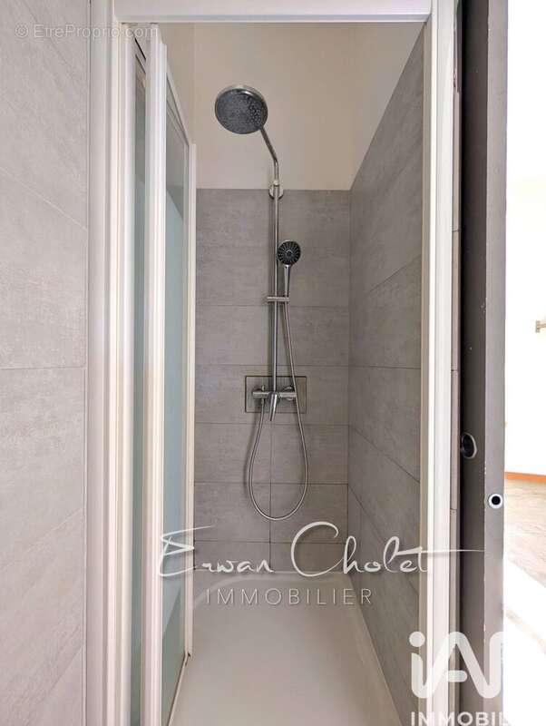 Photo 9 - Appartement à SAINT-ETIENNE-DE-MONTLUC