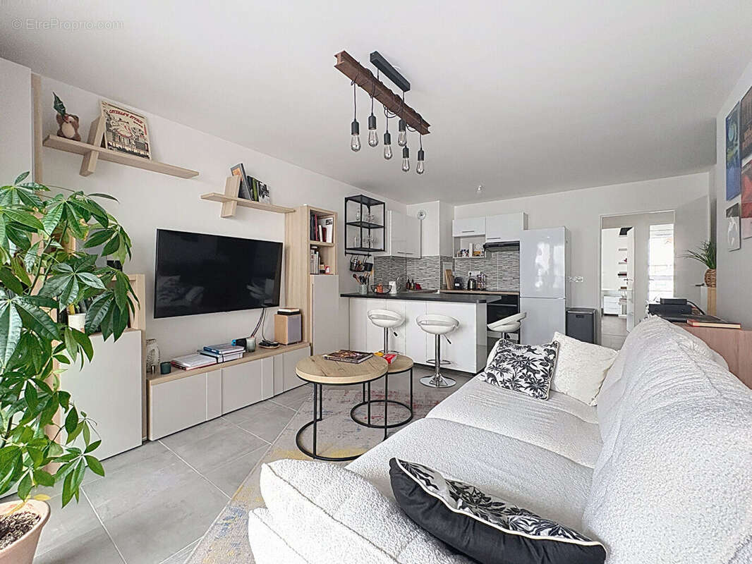 Appartement Bagnolet 3 pièce(s) 61.43 m2 - photo 9