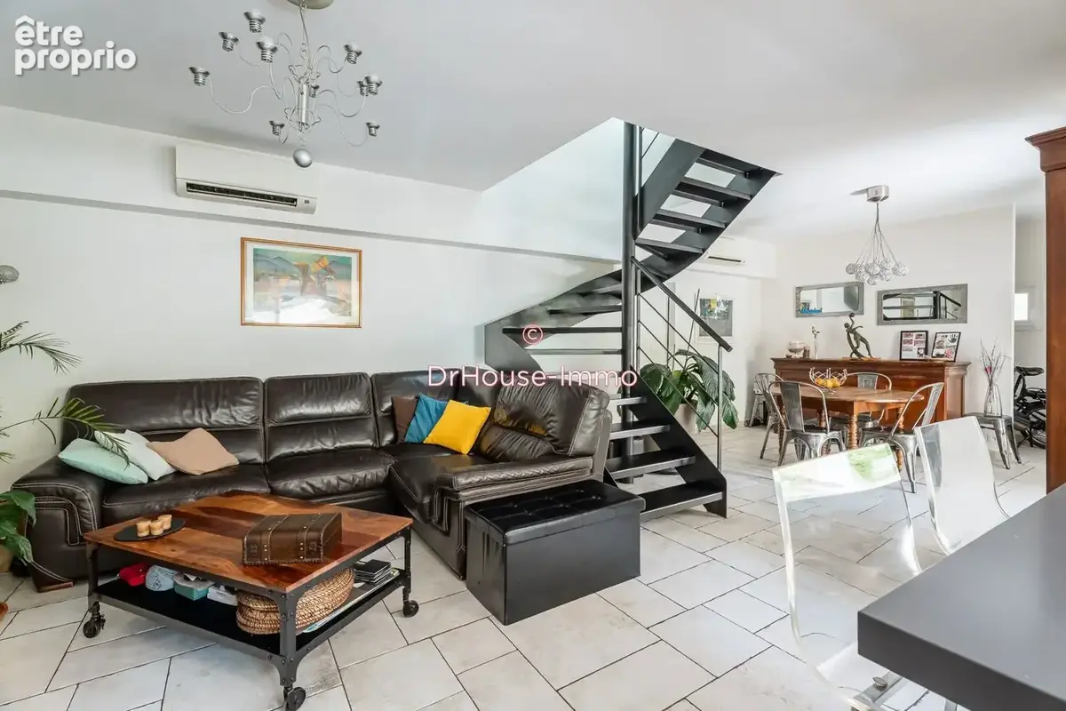Maison 4 pièces 124 m² à vendre à Marseille-7e (13007) - photo 5