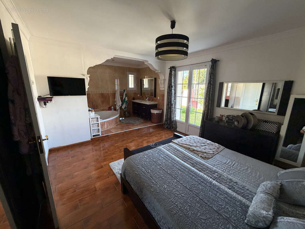 Maison à NAINTRE