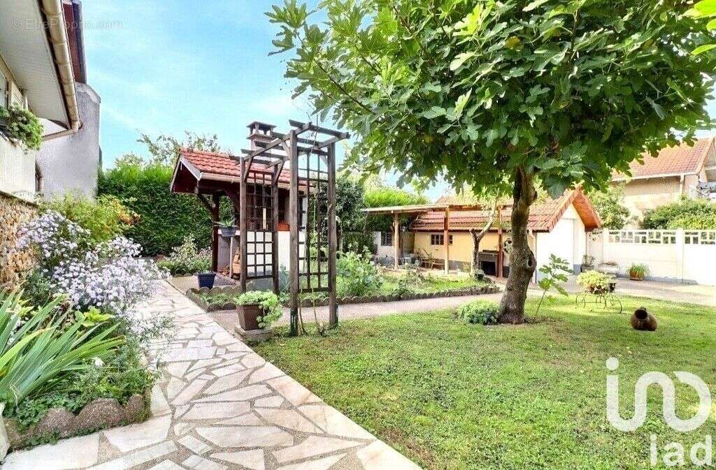 Photo 8 - Maison à VILLIERS-SUR-MARNE