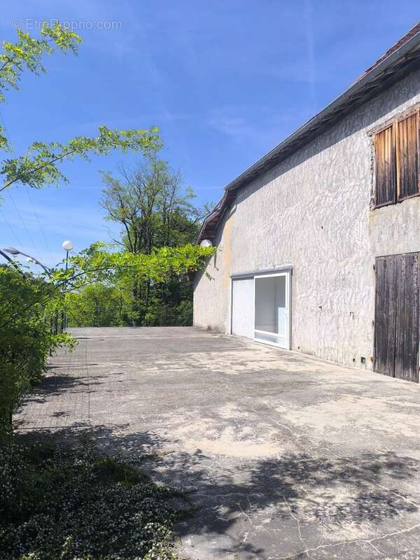 Maison à LES ABRETS