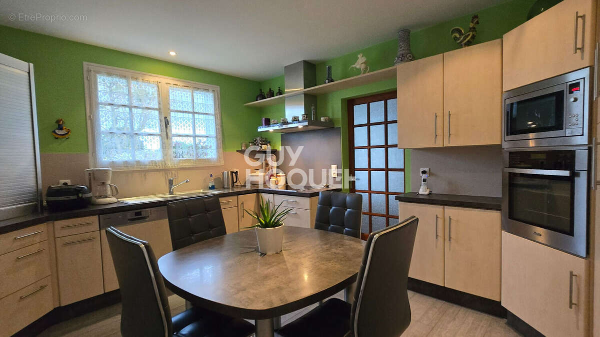 Maison à SAINT-HILAIRE-DE-RIEZ