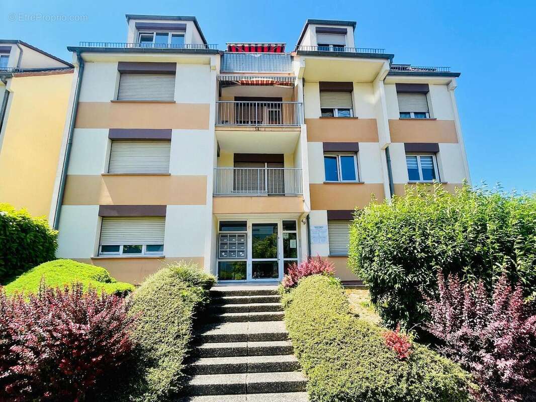   - Appartement à ILLKIRCH-GRAFFENSTADEN