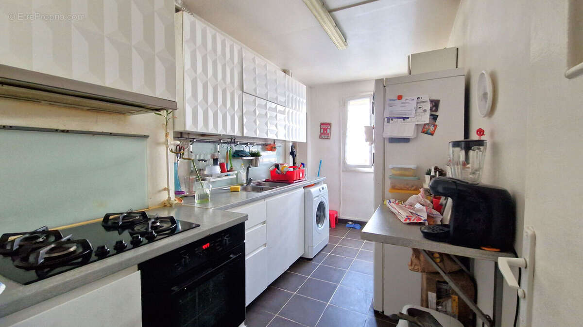 Appartement à MAISONS-ALFORT