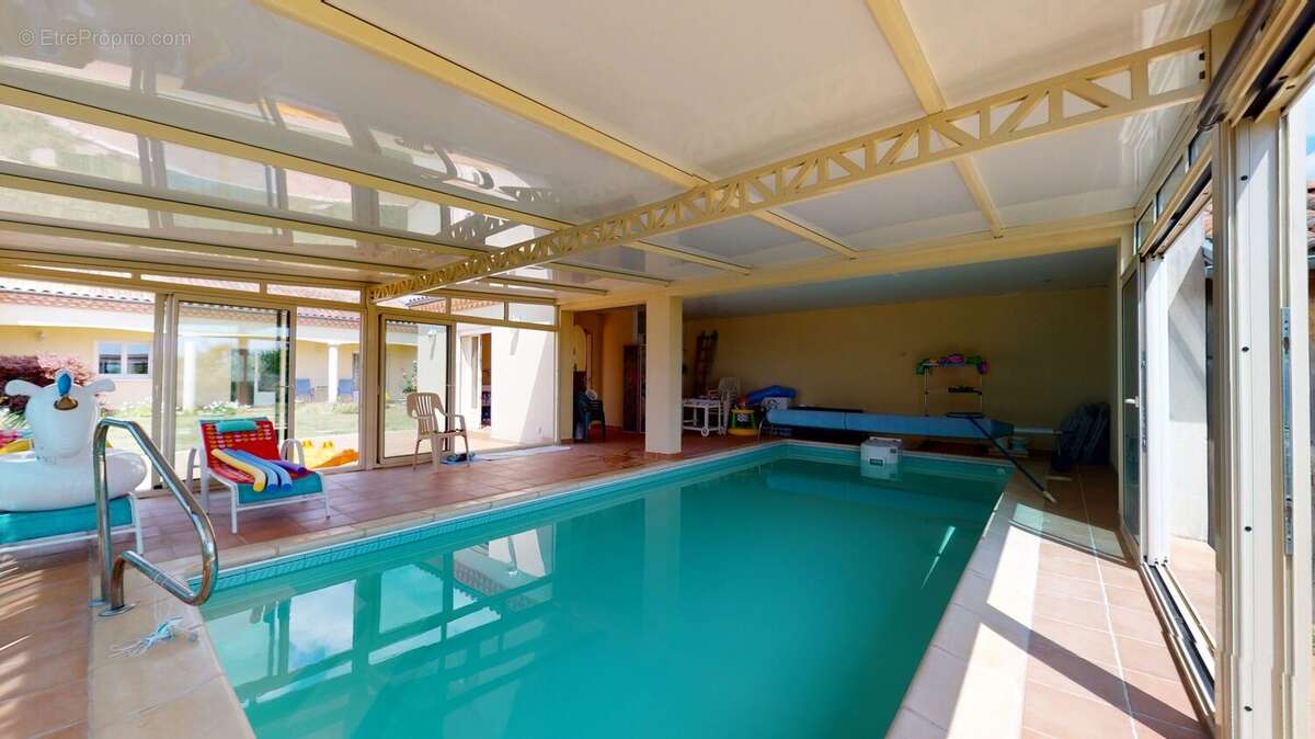 Maison à PRIGONRIEUX