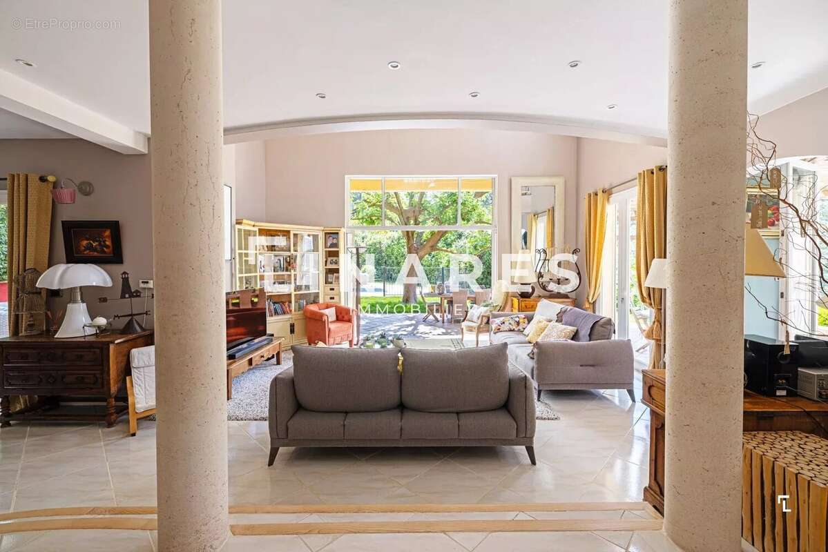 Maison à MARSEILLE-11E