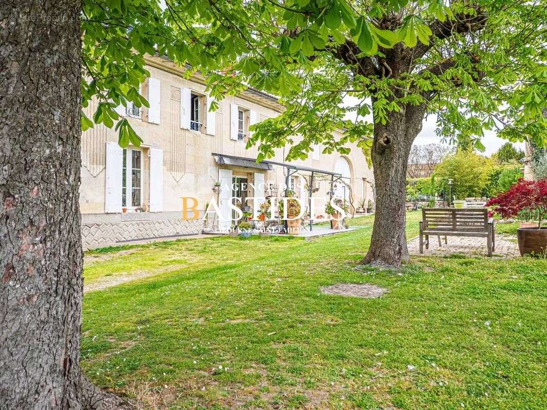 Maison à FALEYRAS