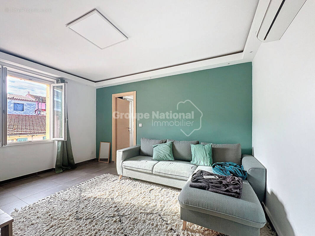 Appartement à MANDELIEU-LA-NAPOULE