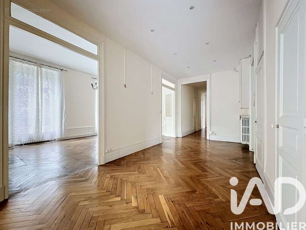 Photo 7 - Appartement à LYON-7E